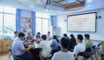 医院副院长曾平到仁爱分院开展座谈调研